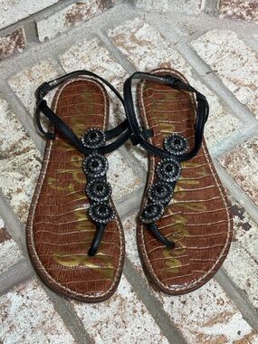 Sam Edelman Galia Black Beaded Medallion Leather Thong Sandal Brown Croc Footbed